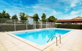 T2 Pool & Terrasse - Parking - Metro - Wifi