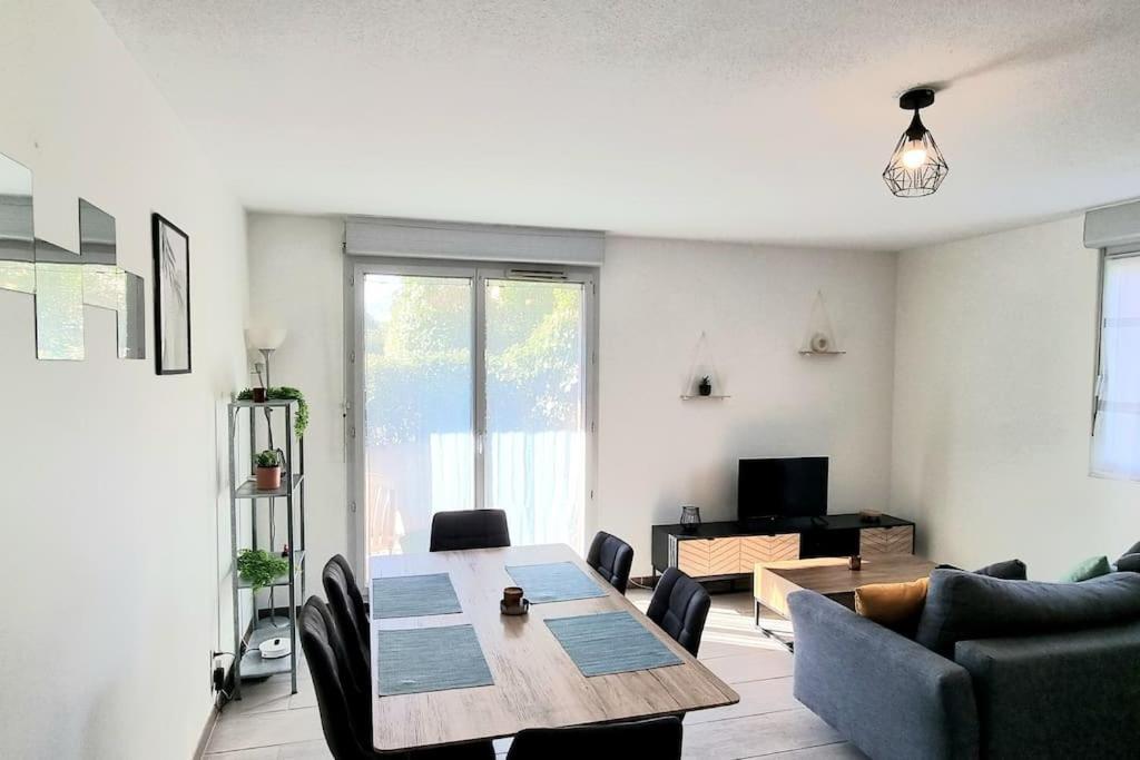 Apartamento T2 Pool & Terrasse - Parking - Metro - Wifi Toulouse Exterior foto